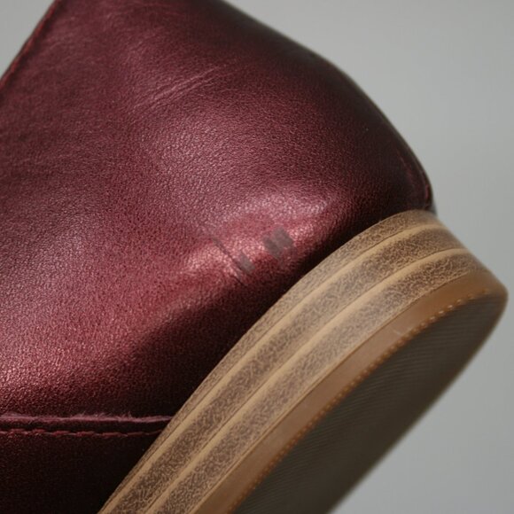 Lucky Brand Ladies 8.5 LK-Bethysa Metallic Red Leather Pointed-toe Ballet Flats - Picture 4 of 10